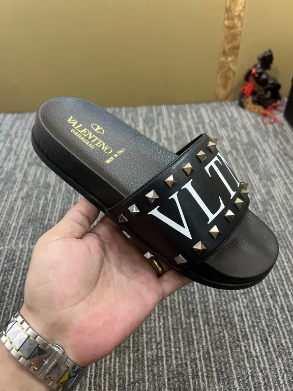 Valentino Shoe 